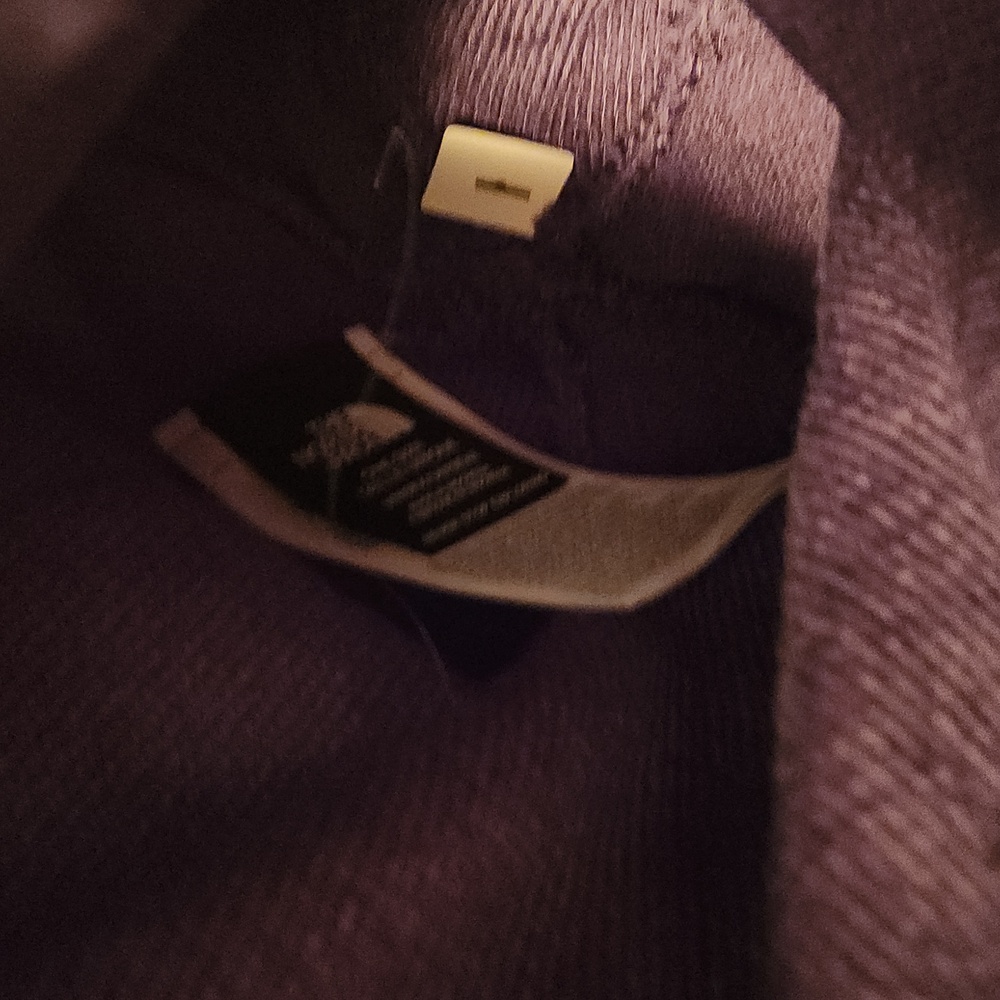NWT The North Face Gray Beanie Stocking Hat - Picture 4 of 5